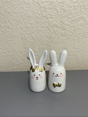 White Ceramic Bunny Figurine Set
